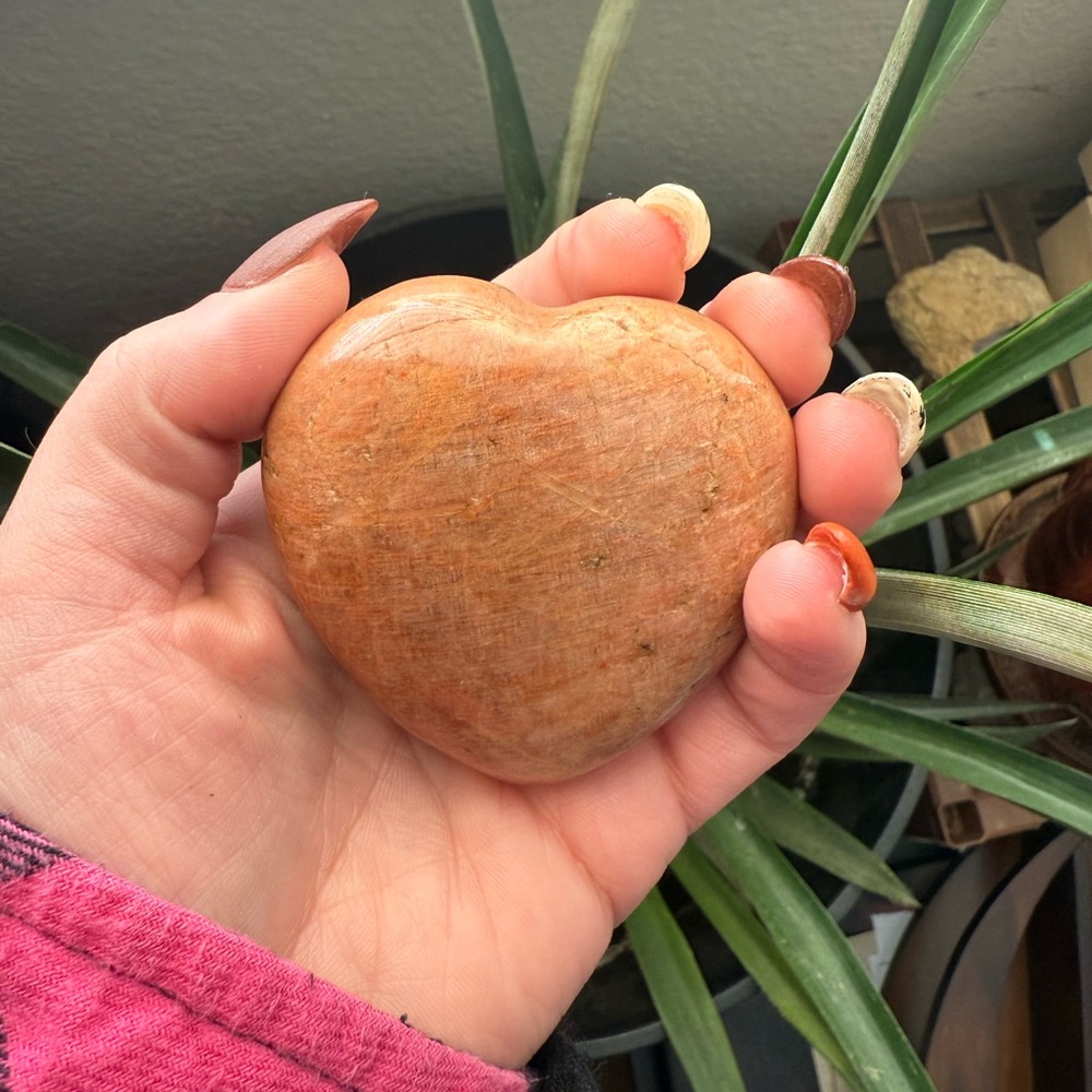 Peach Moonstone - Puffy Heart - Crystal